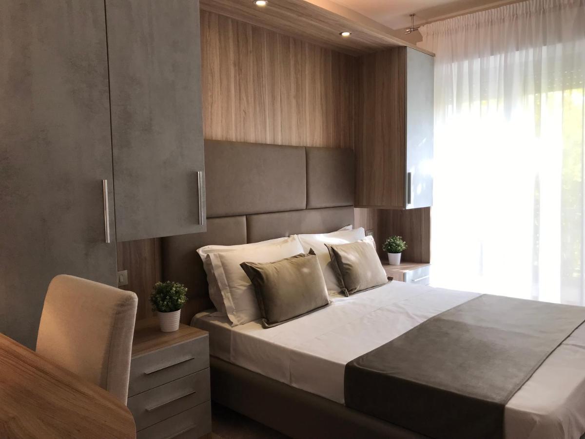 Golf Hotel Риччоне Экстерьер фото