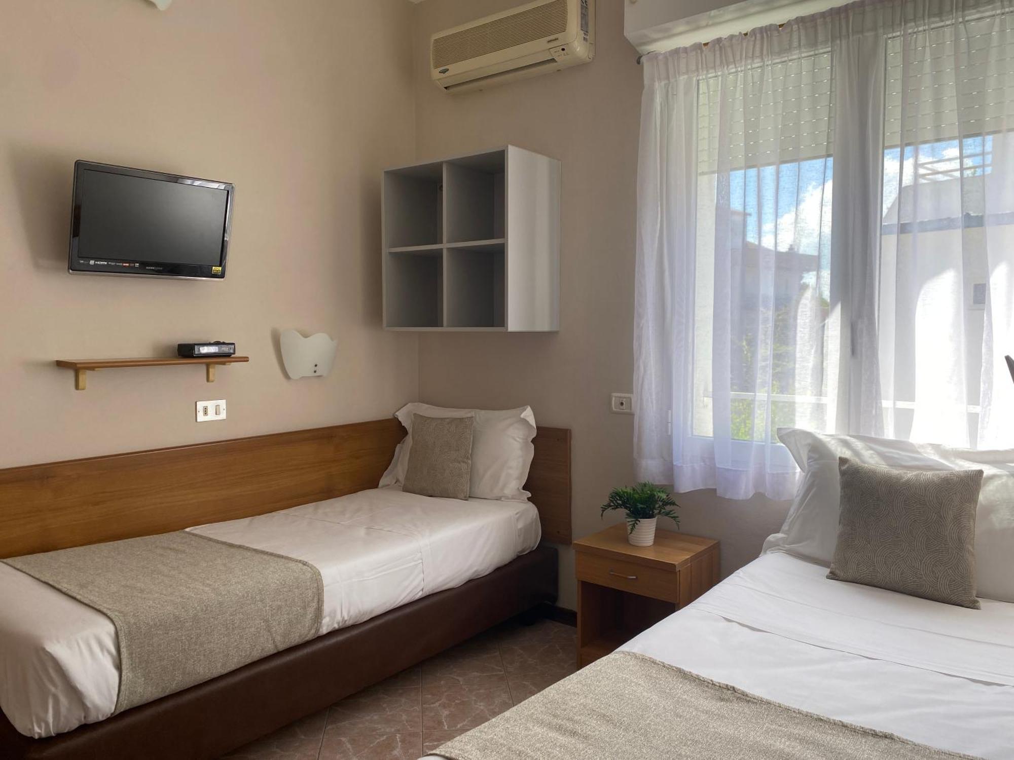 Golf Hotel Риччоне Экстерьер фото